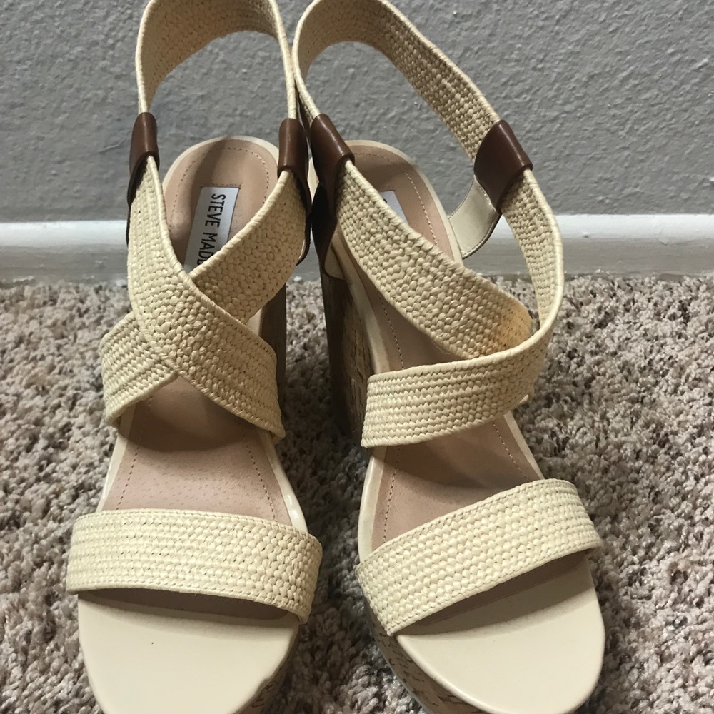 Steve Madden Wedges